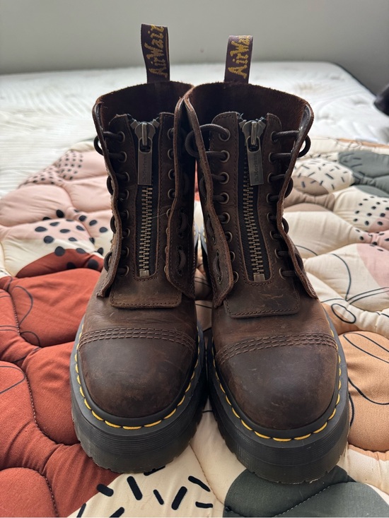 Dr. Martens Shoes - Dr. Martens Crazy Horse leather Sinclair boots